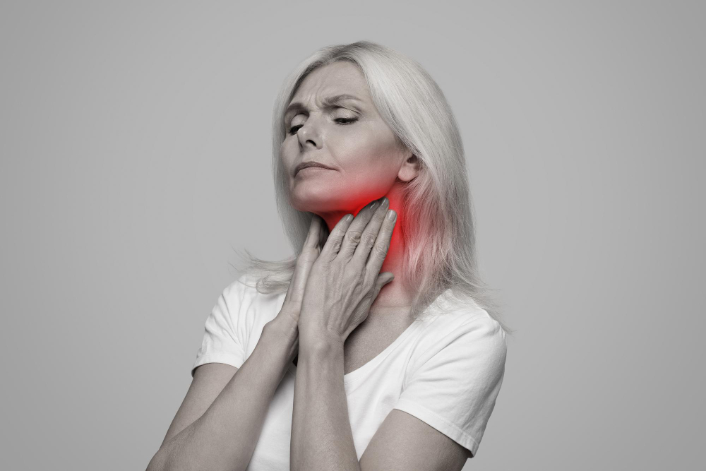 هل الغدة الدرقية تسبب الوفاة؟ 🤔 حقائق مهمة عن مضاعفات الغدة