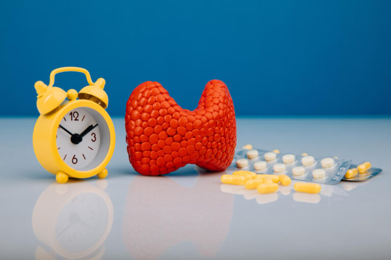 تنشيط الغدة الدرقية: دليلك لتعزيز الصحة والطاقة 🌿