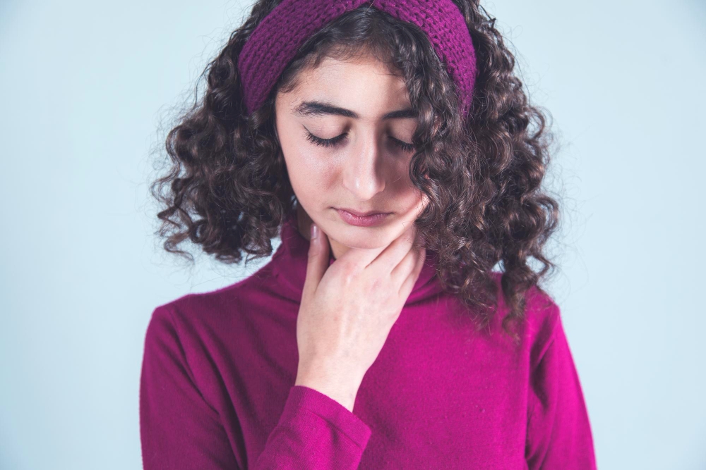 أعراض الغدة الدرقية عند النساء