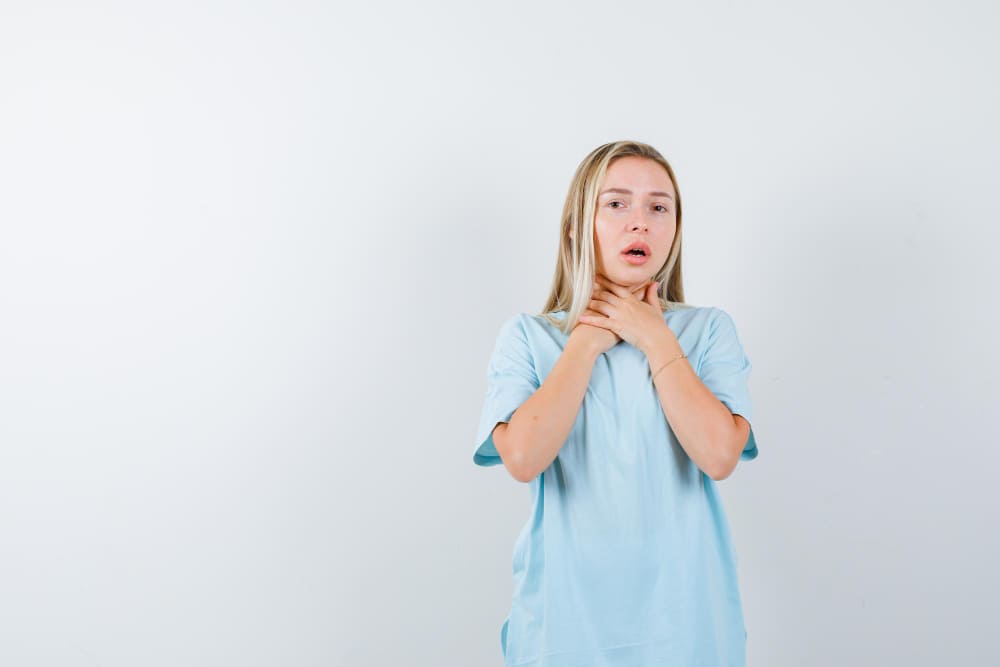 عقيدات الغدة الدرقية والحمل: دليلك الطبي الشامل 2 عقيدات الغدة الدرقية والحمل